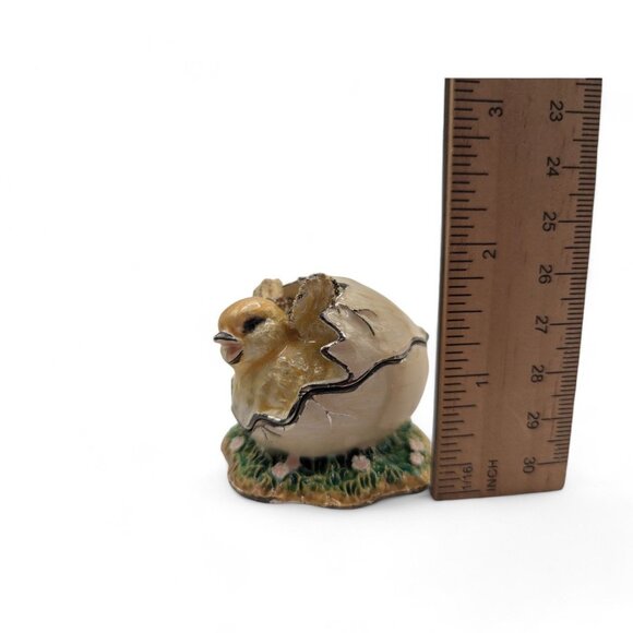 Bejeweled Enameled Hinged Magnetic Trinket Box Baby Chick Hatching from Egg - Picture 6 of 13